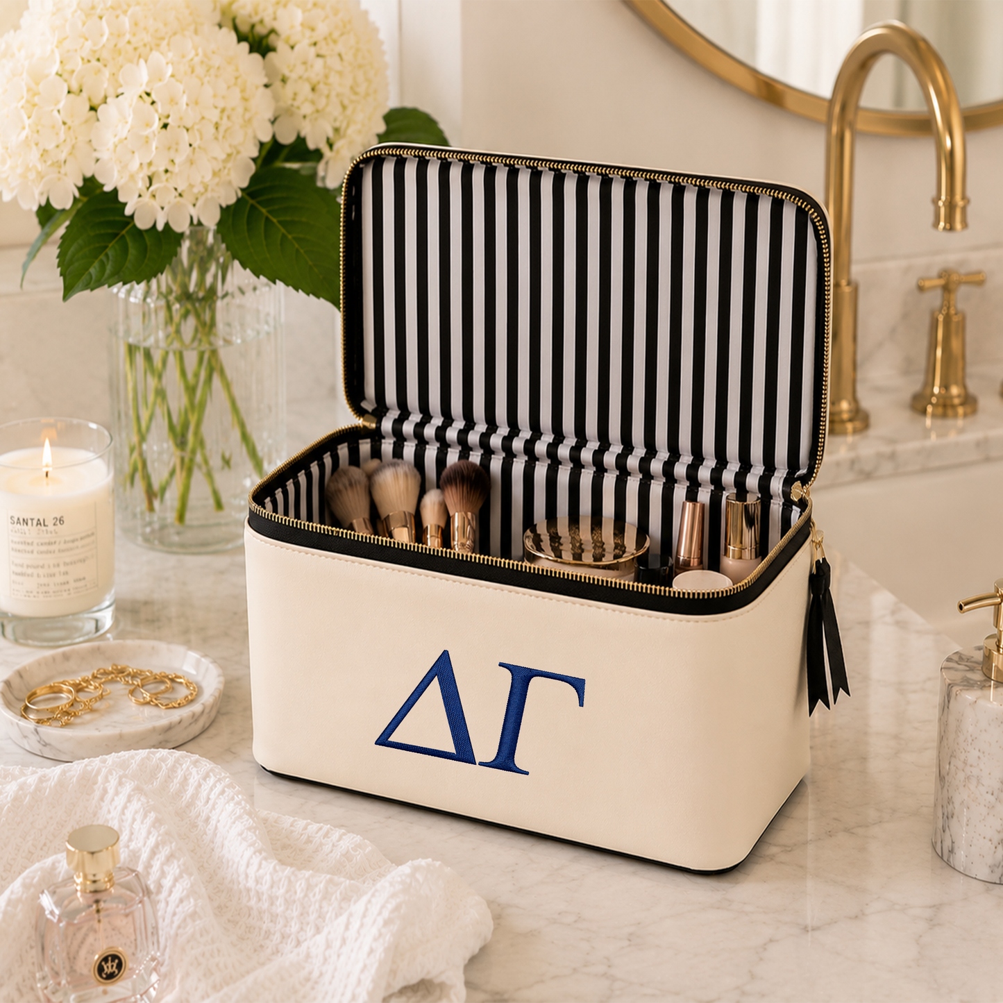 Delta Gamma Classic Cosmetic Case